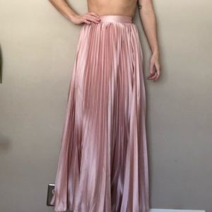 Pink pleated full length skirt